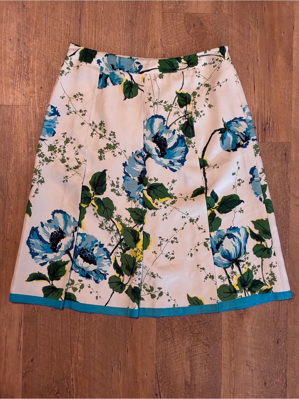 Banana Republic SILK Pleated Floral Blue, Turquoise & Green Floral Skirt